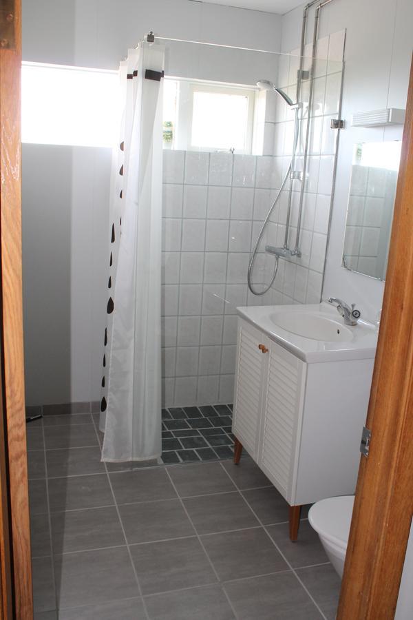 Midhop Guesthouse Thingeyrar Dış mekan fotoğraf